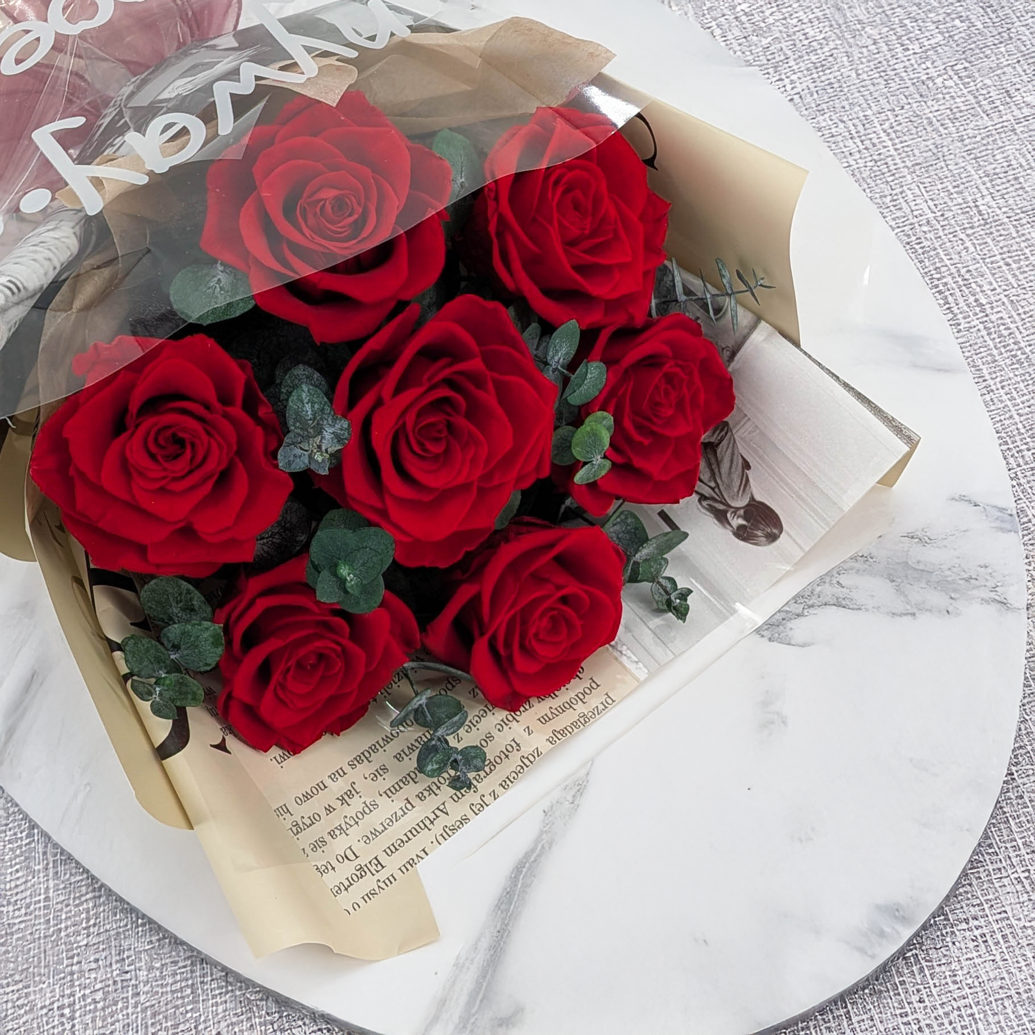 Bukiet Premium w pudełku - EVERGIVE – A Lasting Gesture – Ruby Timeless