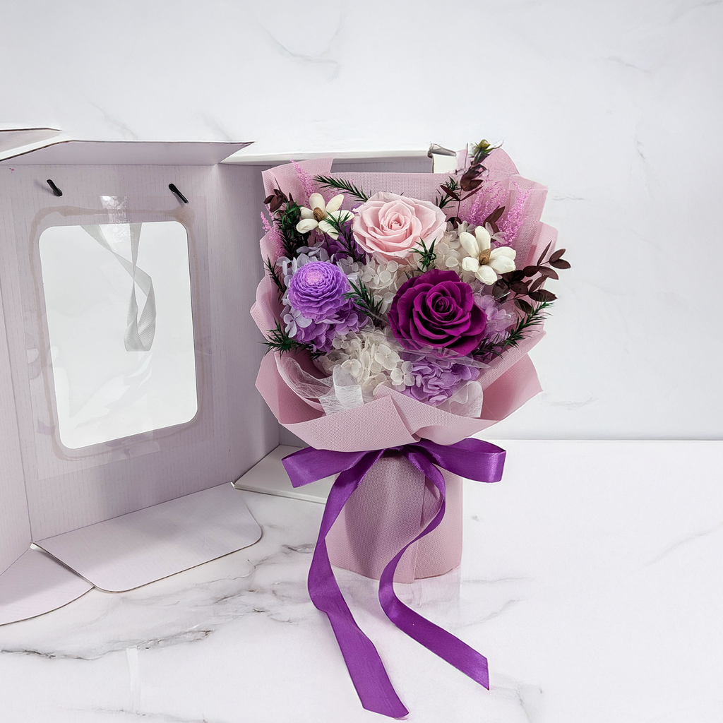 Bukiet Premium w pudełku - EVERGIVE – A Lasting Gesture – Violet Grace